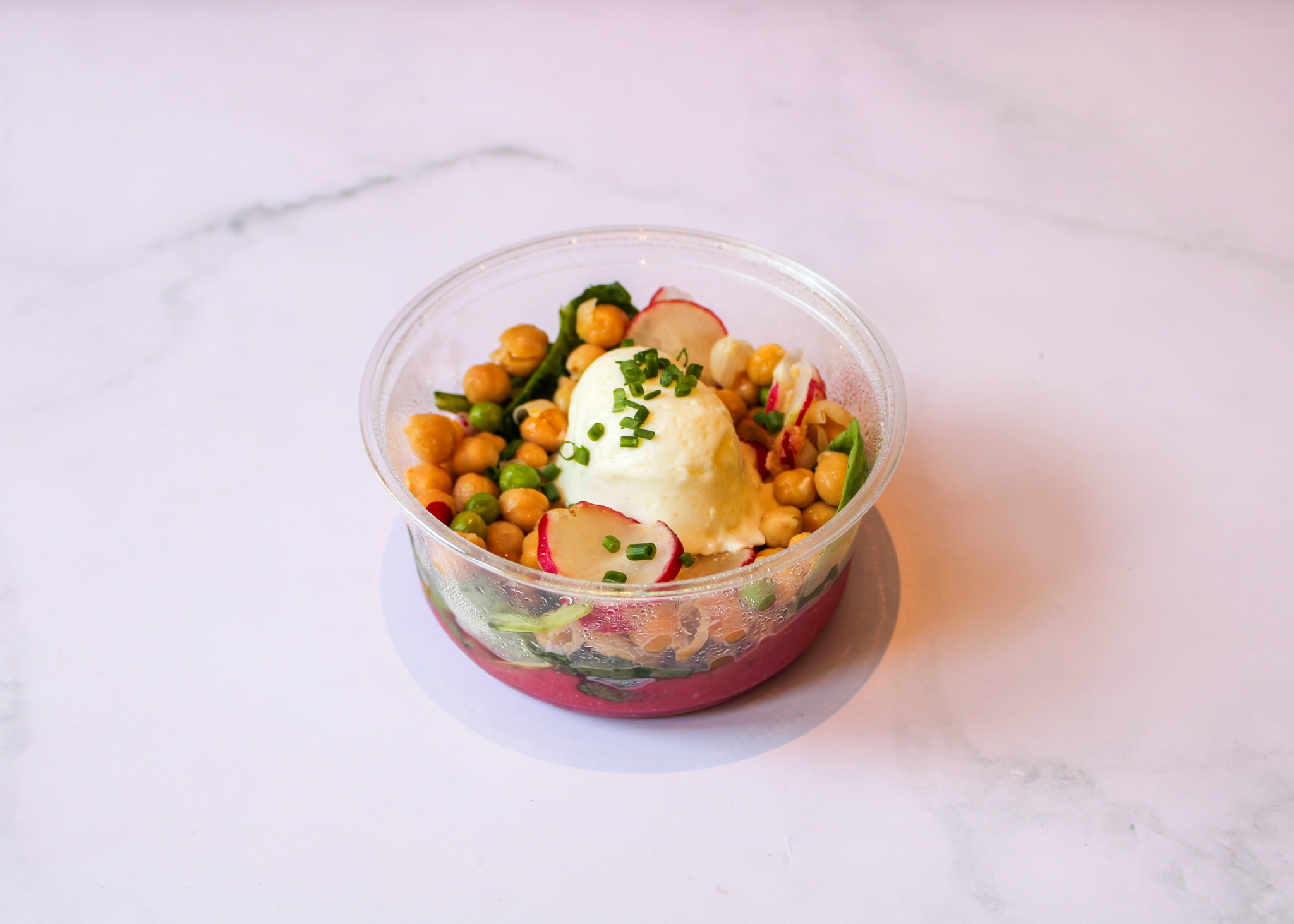 Petite Salade - Houmous œuf poché